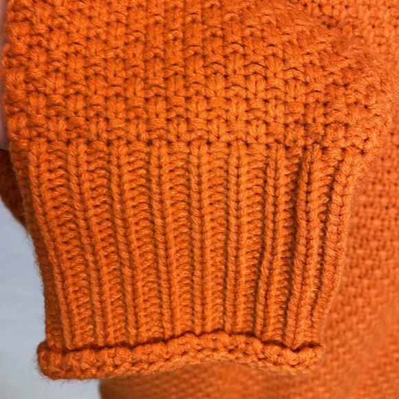 Zesica Chunky Knit Sweater - Picture 5 of 8